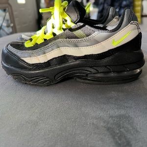 Nike Air Max 95 (Boys)